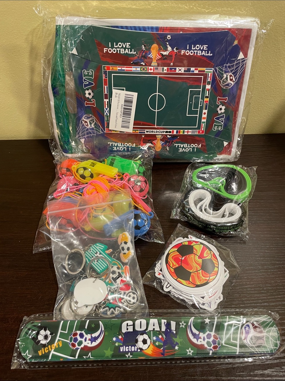 Soccer Party Favor Set - Green Multicolor New